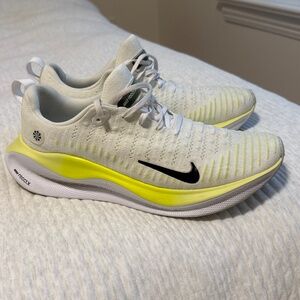 Nike Infinity Run 4 White / Lime Green Mens Running Shoe 11.5